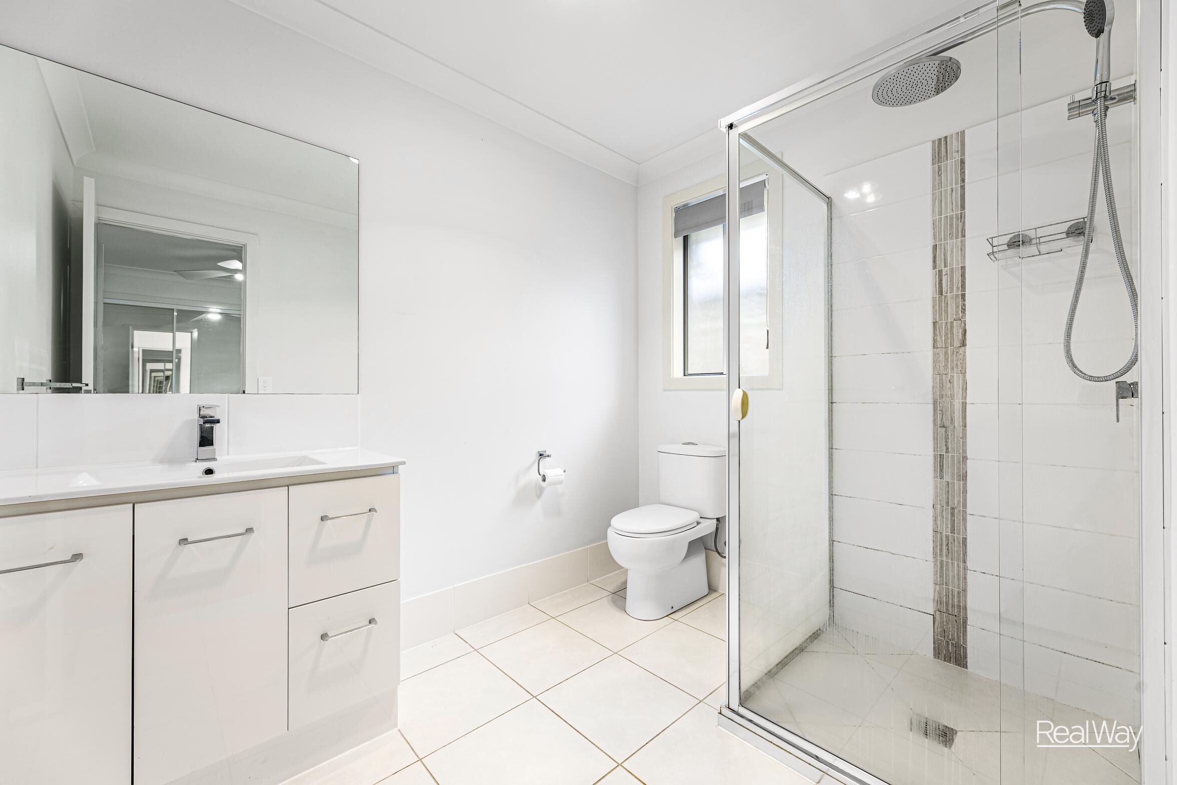 28 Minnett Street, Glenvale QLD 4350, Glenvale - Thumbnail 8