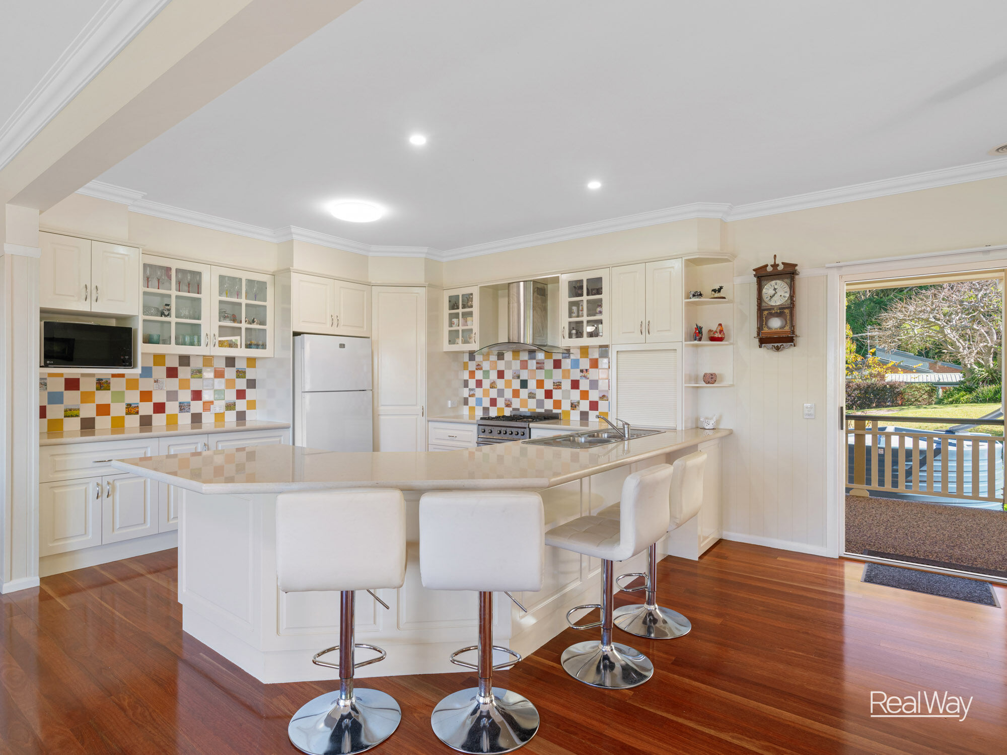 4 Warana Avenue, Mount Lofty QLD 4350, Mount Lofty - Thumbnail 8
