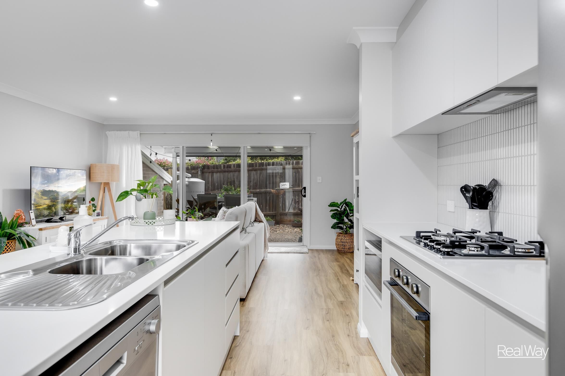 2 / 30 Swallow Court, Newtown QLD 4350, Newtown - Thumbnail 4