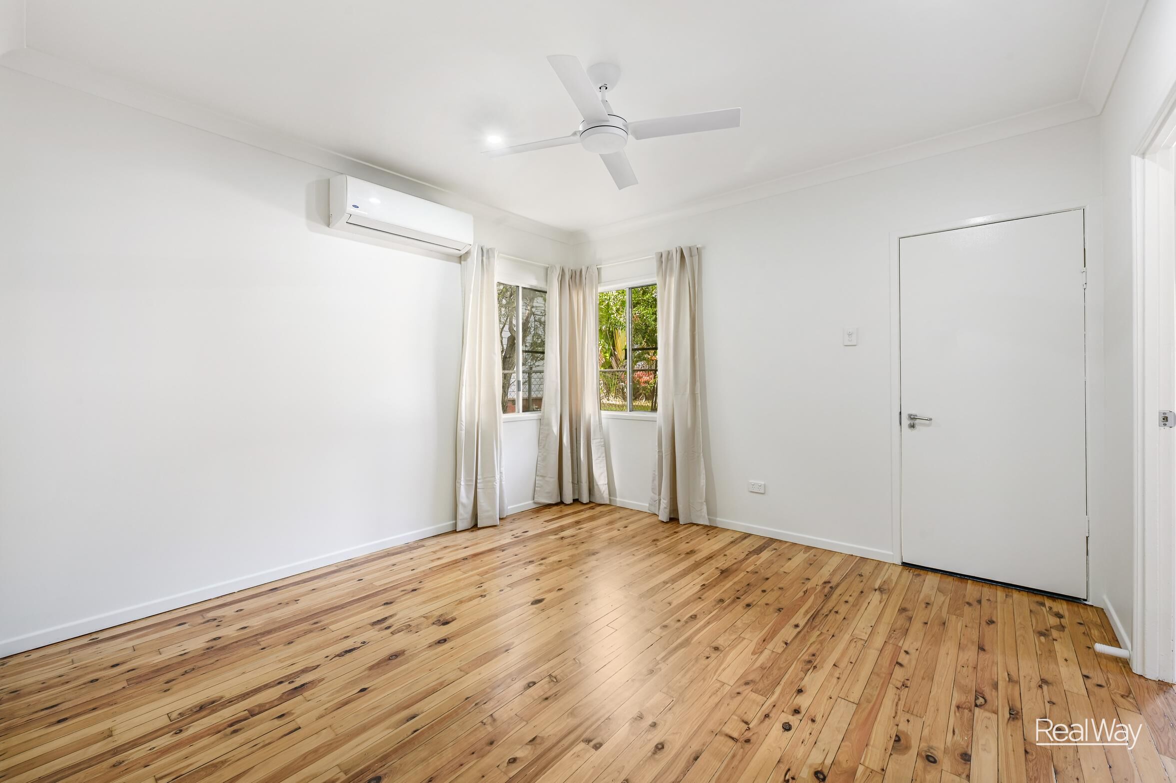39 Cranley Street, South Toowoomba QLD 4350, South Toowoomba - Thumbnail 3