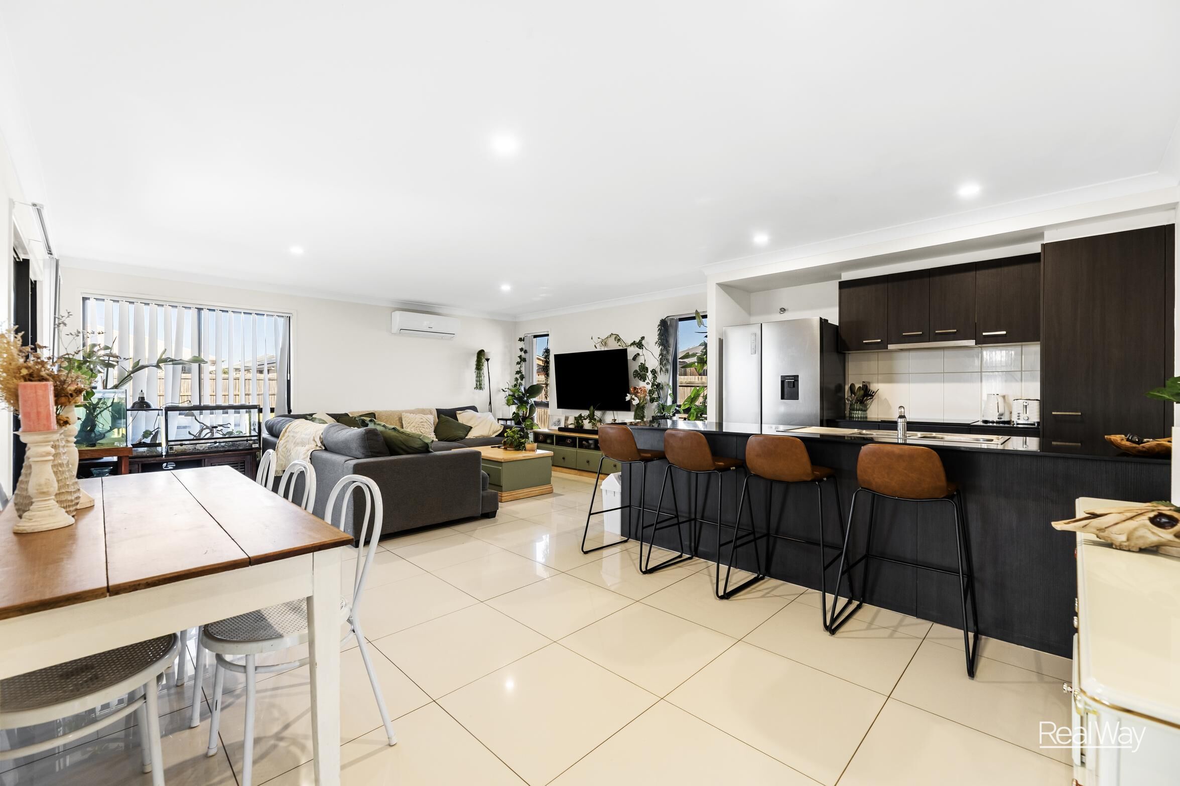 8 Murwillock Street, Cambooya QLD 4358, Cambooya - Thumbnail 2
