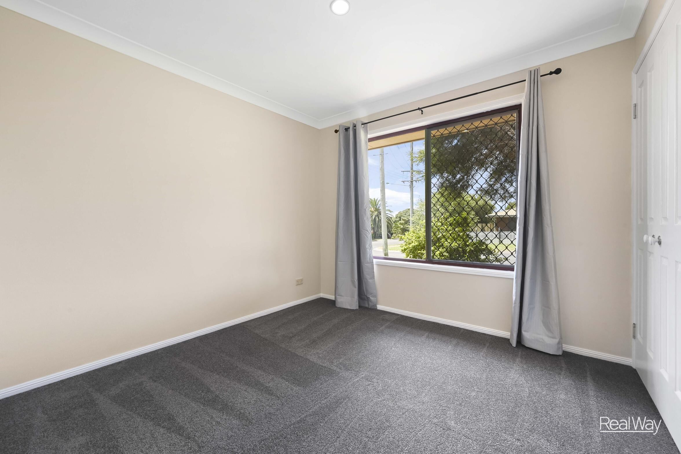 1 Maplewood Drive, Darling Heights QLD 4350, Darling Heights - Thumbnail 6