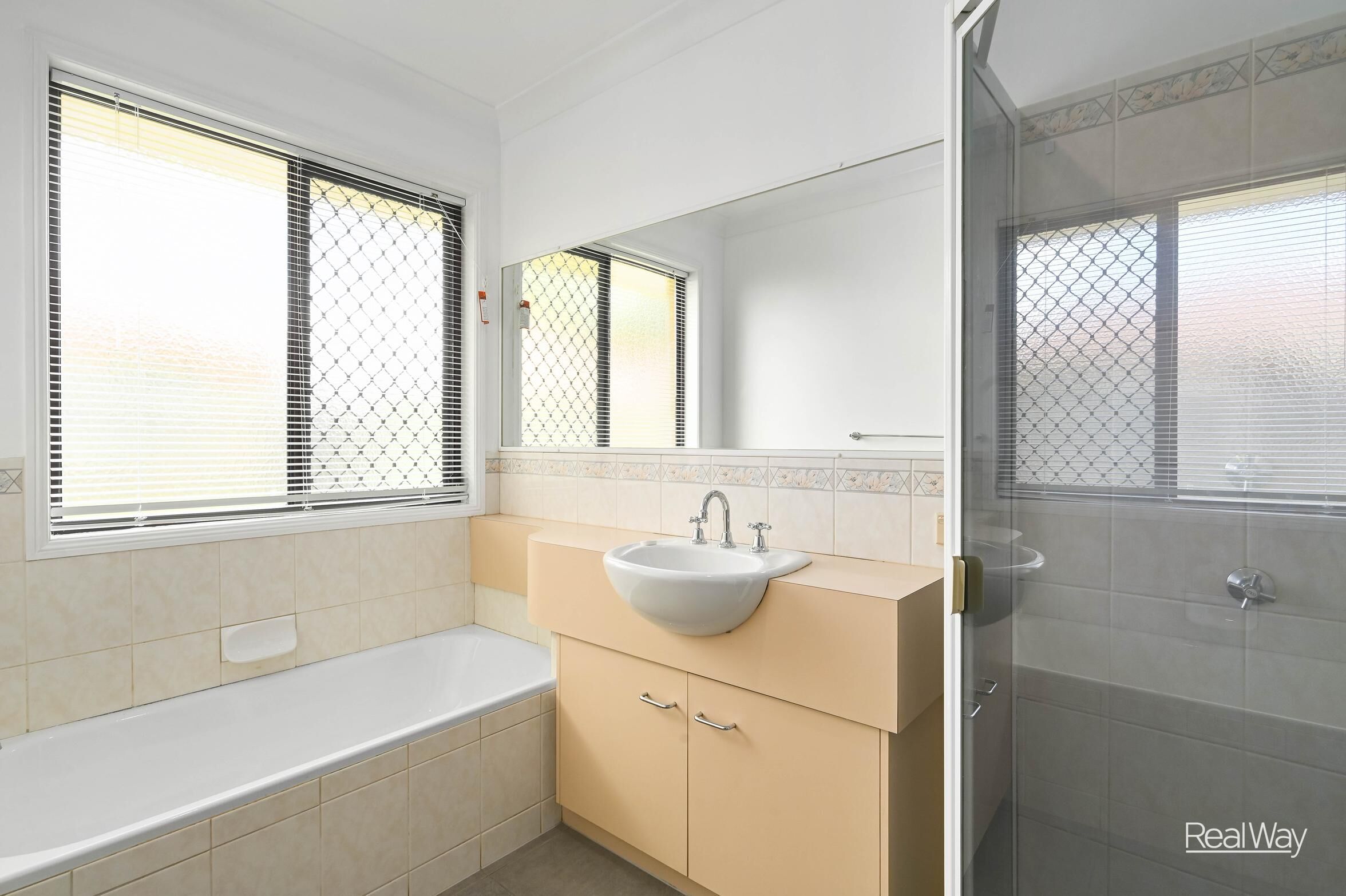 1 Maplewood Drive, Darling Heights QLD 4350, Darling Heights - Thumbnail 7
