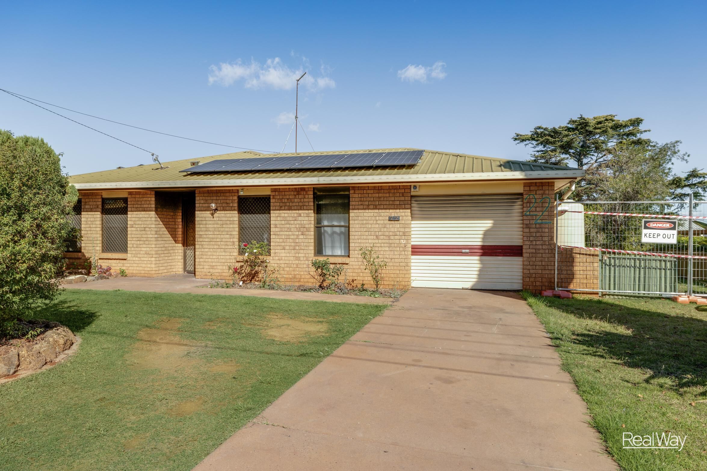 22 Banksia Street, Newtown QLD 4350, Newtown - Thumbnail 2