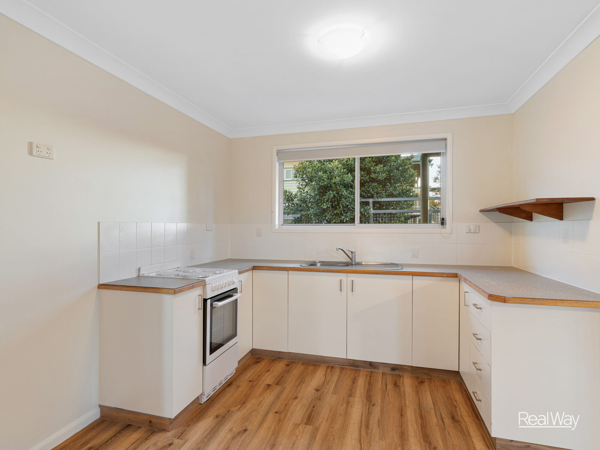 8A Hamilton Street, Newtown QLD 4350, Newtown - Thumbnail 5