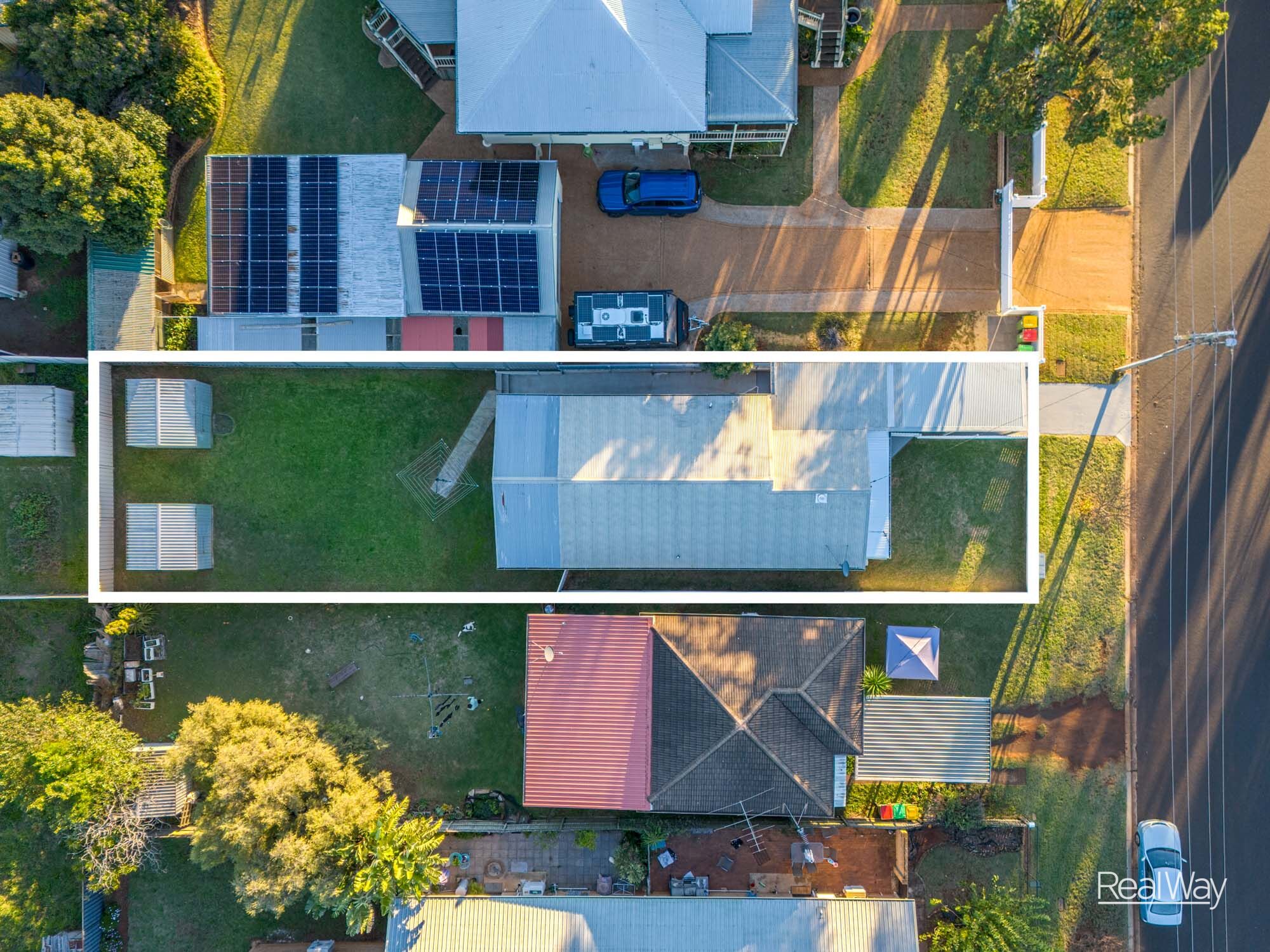 8A Hamilton Street, Newtown QLD 4350, Newtown - Thumbnail 2