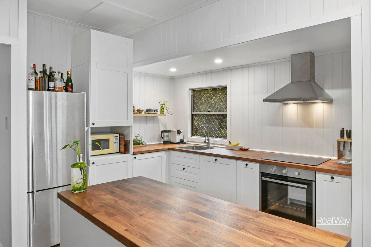 33 Wonga Street, Harlaxton QLD 4350, Harlaxton - Thumbnail 2