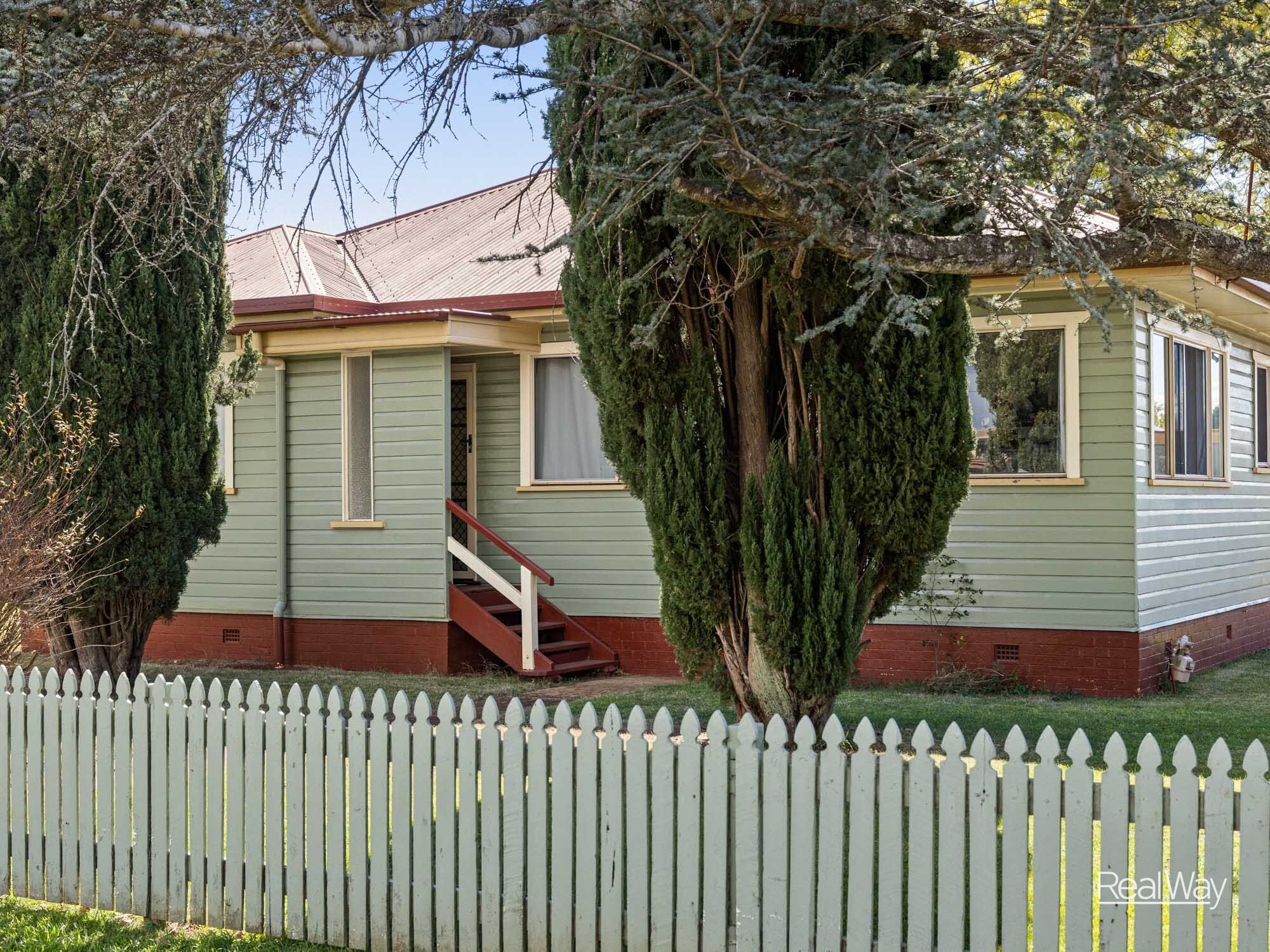 1 Phyllis Street, Harristown - Image 1
