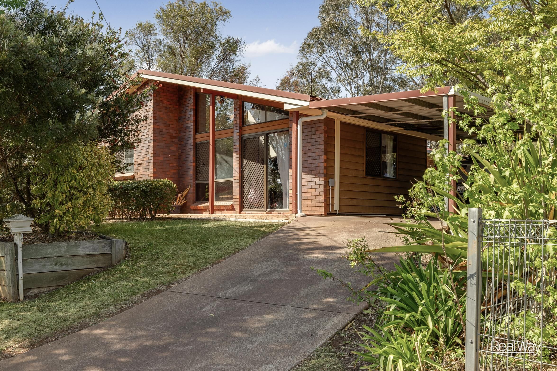 13 Melita Crescent, Wilsonton Heights - Image 1