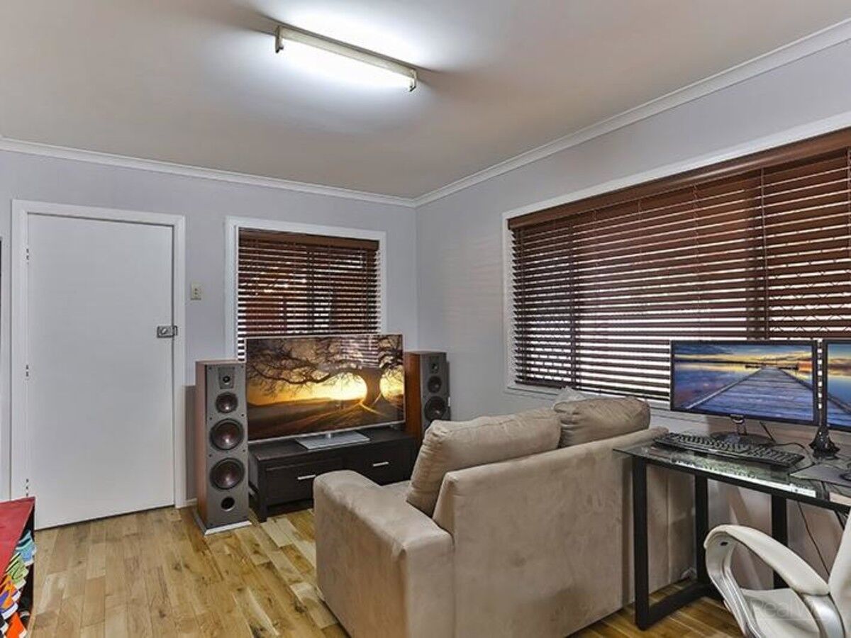 2 / 85 Hill Street, NEWTOWN QLD 4350, Newtown - Thumbnail 2