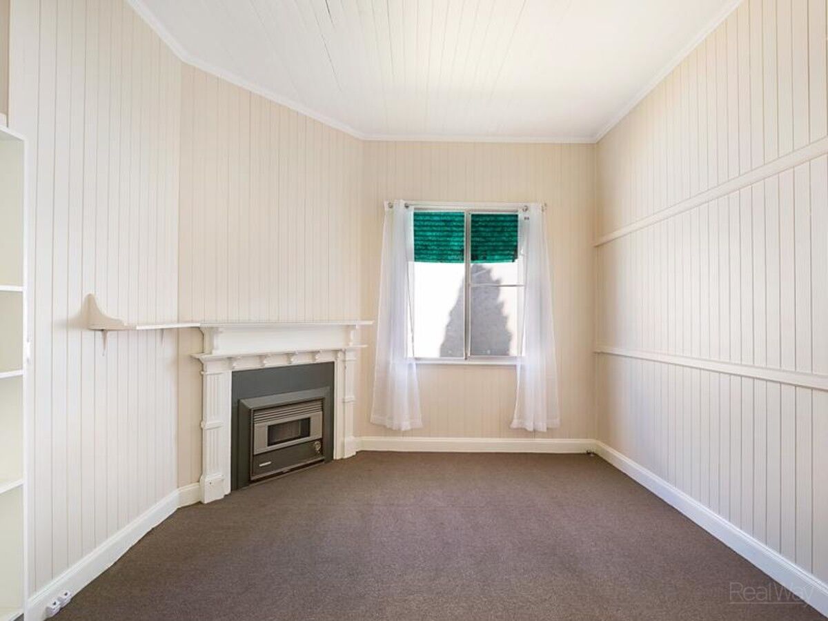 68 Mort Street, NORTH TOOWOOMBA QLD 4350, North Toowoomba - Thumbnail 2