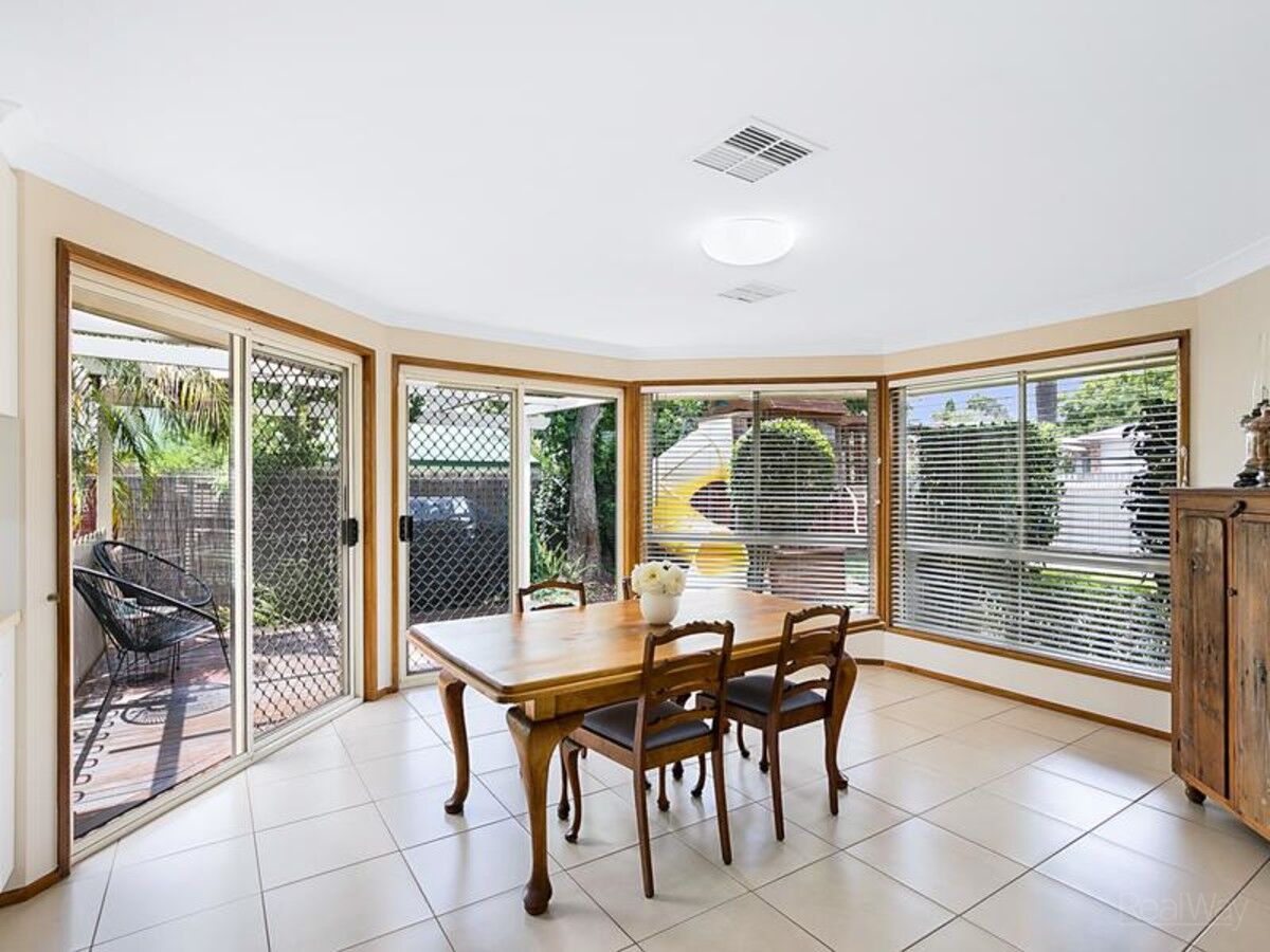 4 Fuschia Street, MIDDLE RIDGE QLD 4350, Middle Ridge - Thumbnail 3