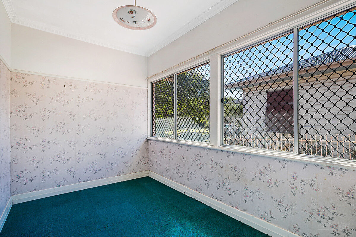136 Taylor Street, Newtown QLD 4350, Newtown - Thumbnail 5