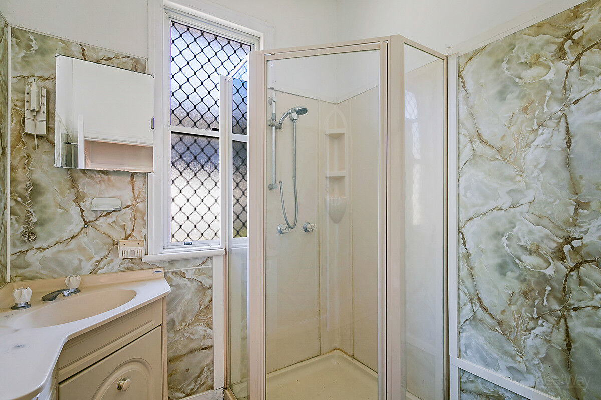 136 Taylor Street, Newtown QLD 4350, Newtown - Thumbnail 8