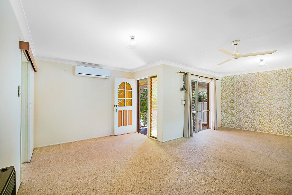 22 Chilla Street, Harristown QLD 4350, Harristown - Thumbnail 3
