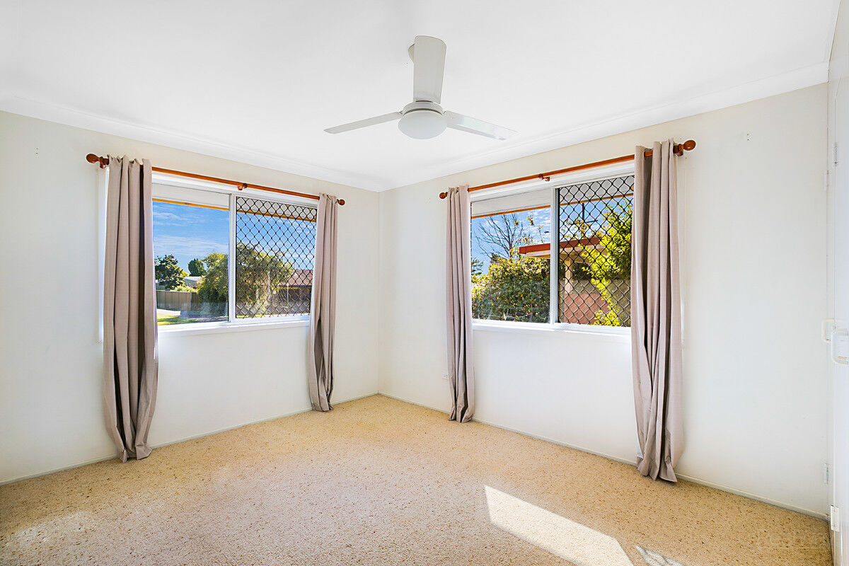 22 Chilla Street, Harristown QLD 4350, Harristown - Thumbnail 4