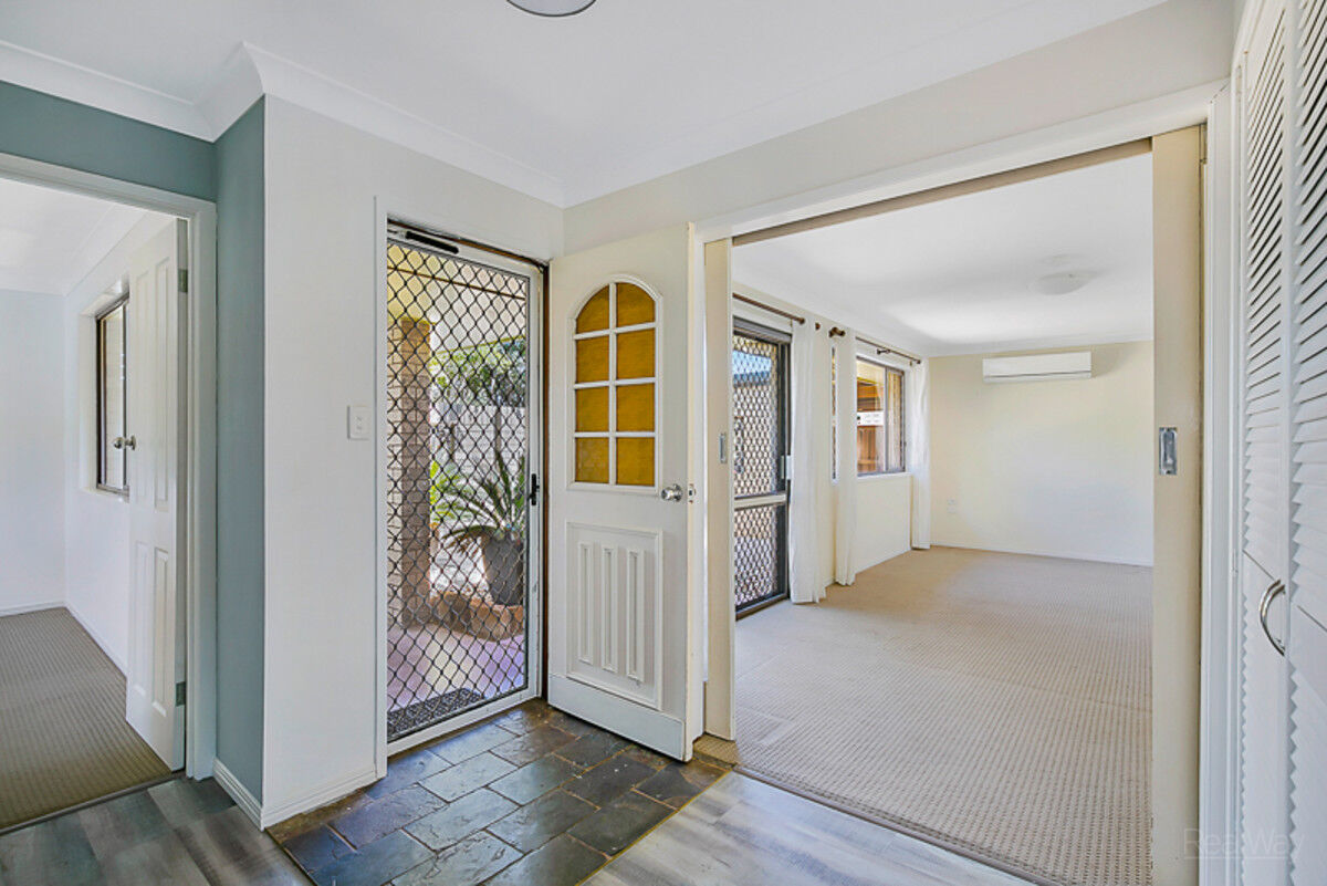 7 Nugent Crescent, Wilsonton QLD 4350, Wilsonton - Thumbnail 2