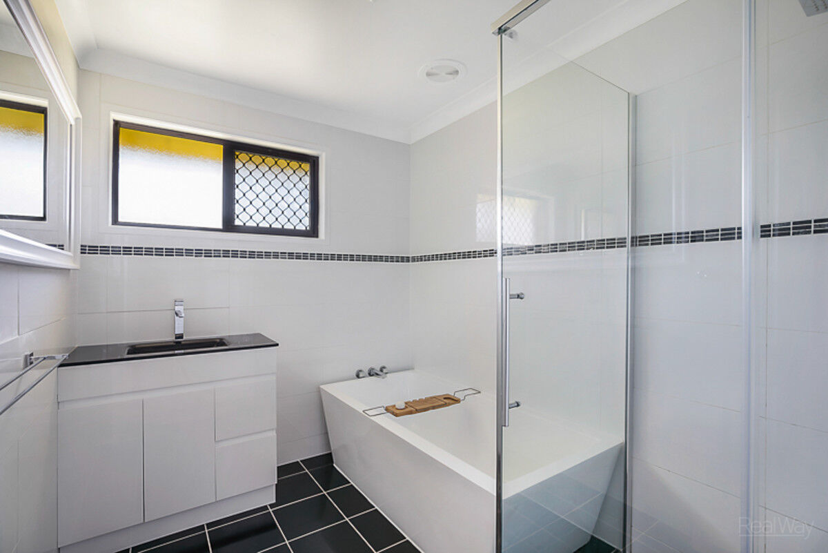 7 Nugent Crescent, Wilsonton QLD 4350, Wilsonton - Thumbnail 7
