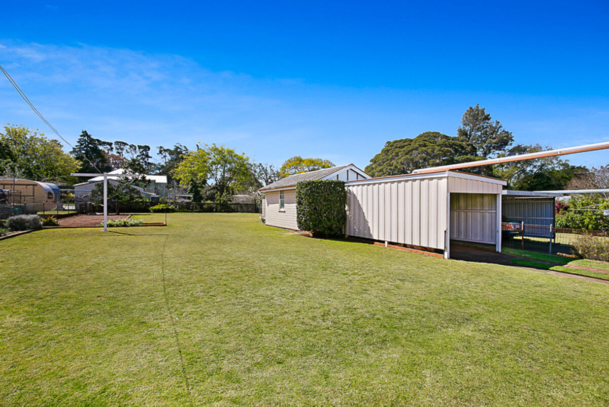 43 Gostwyck Street, Newtown QLD 4350, Newtown - Thumbnail 8