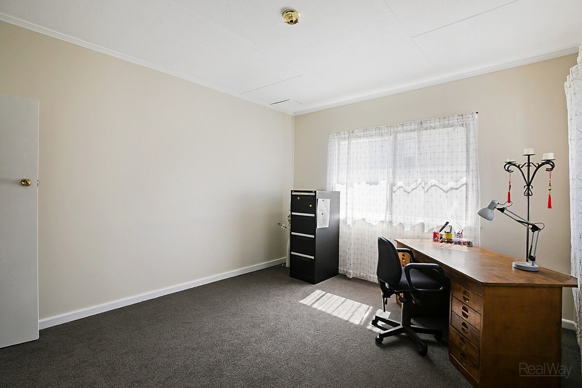 95 Ruthven Street, Harlaxton QLD 4350, Harlaxton - Thumbnail 7