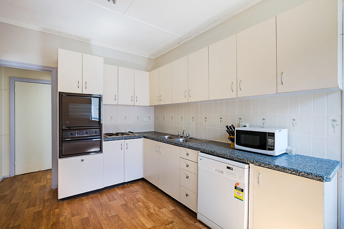 95 Ruthven Street, Harlaxton QLD 4350, Harlaxton - Thumbnail 3