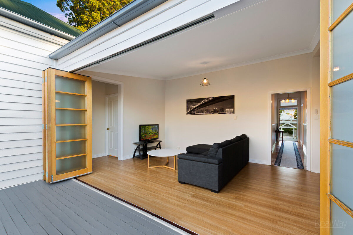 23 Moloney Street, North Toowoomba QLD 4350, North Toowoomba - Thumbnail 5