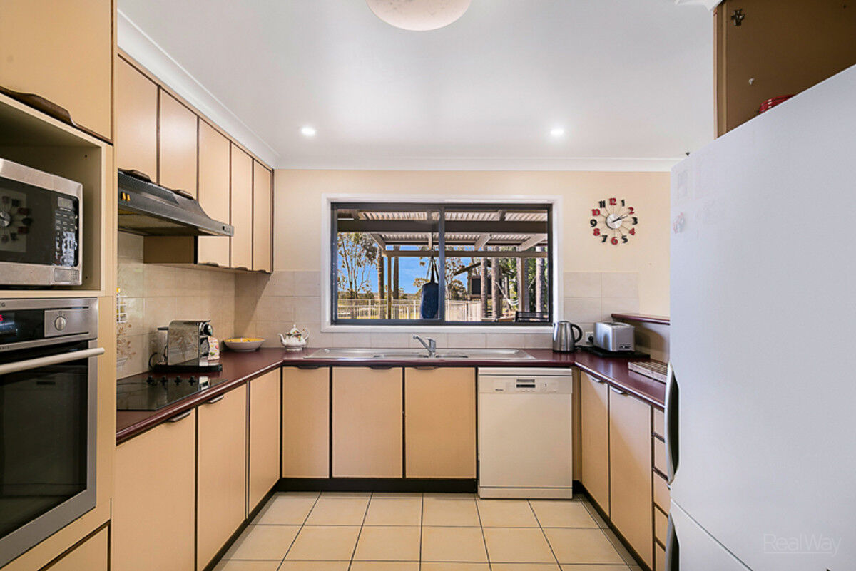 6-8 Coverdale Crescent, Cotswold Hills QLD 4350, Cotswold Hills - Thumbnail 8