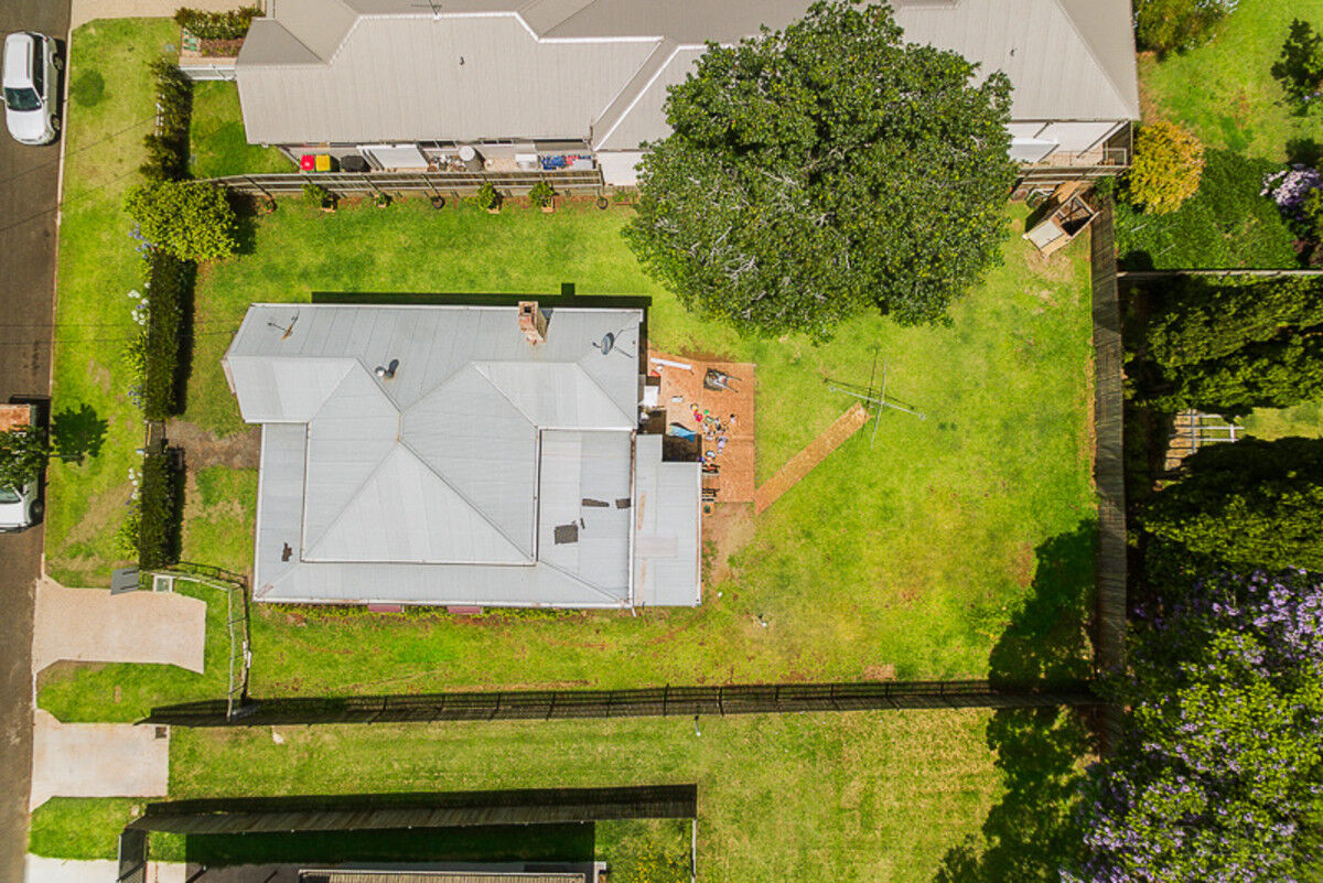 48A Dunmore Street, East Toowoomba QLD 4350, East Toowoomba - Thumbnail 3