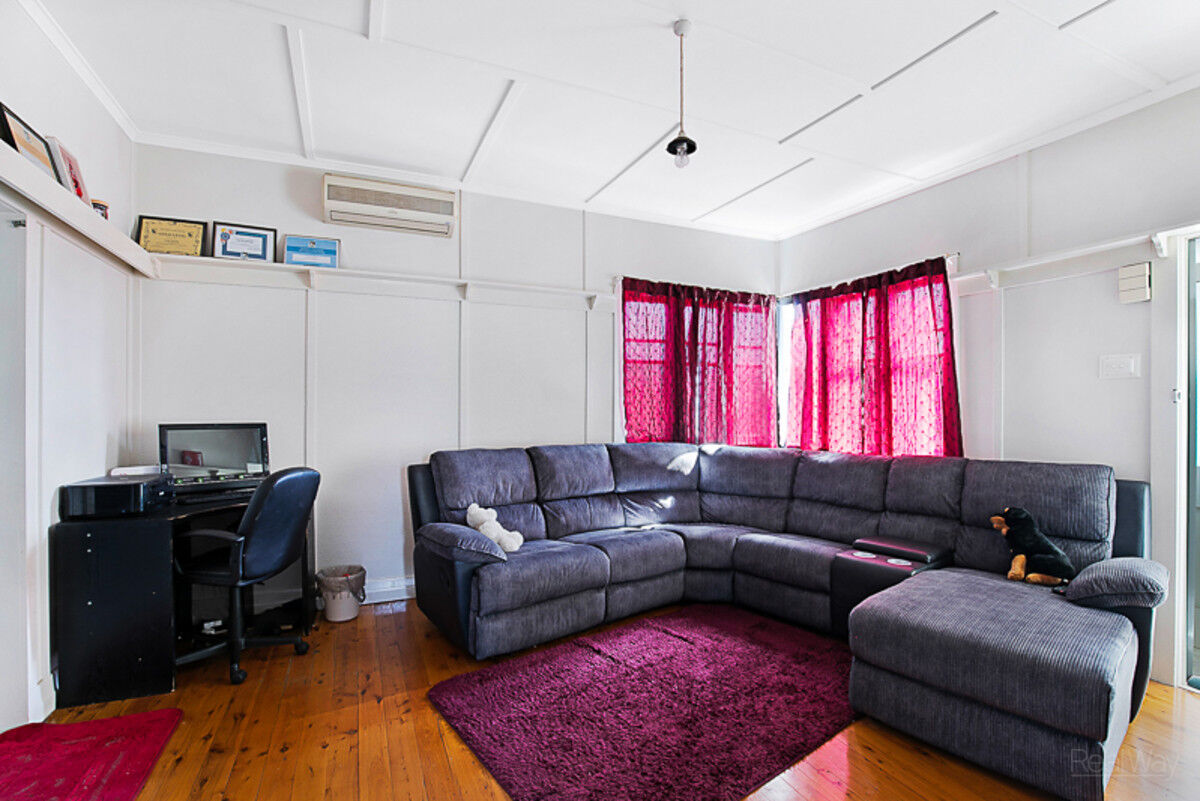32 Cay Street, Newtown QLD 4350, Newtown - Thumbnail 2
