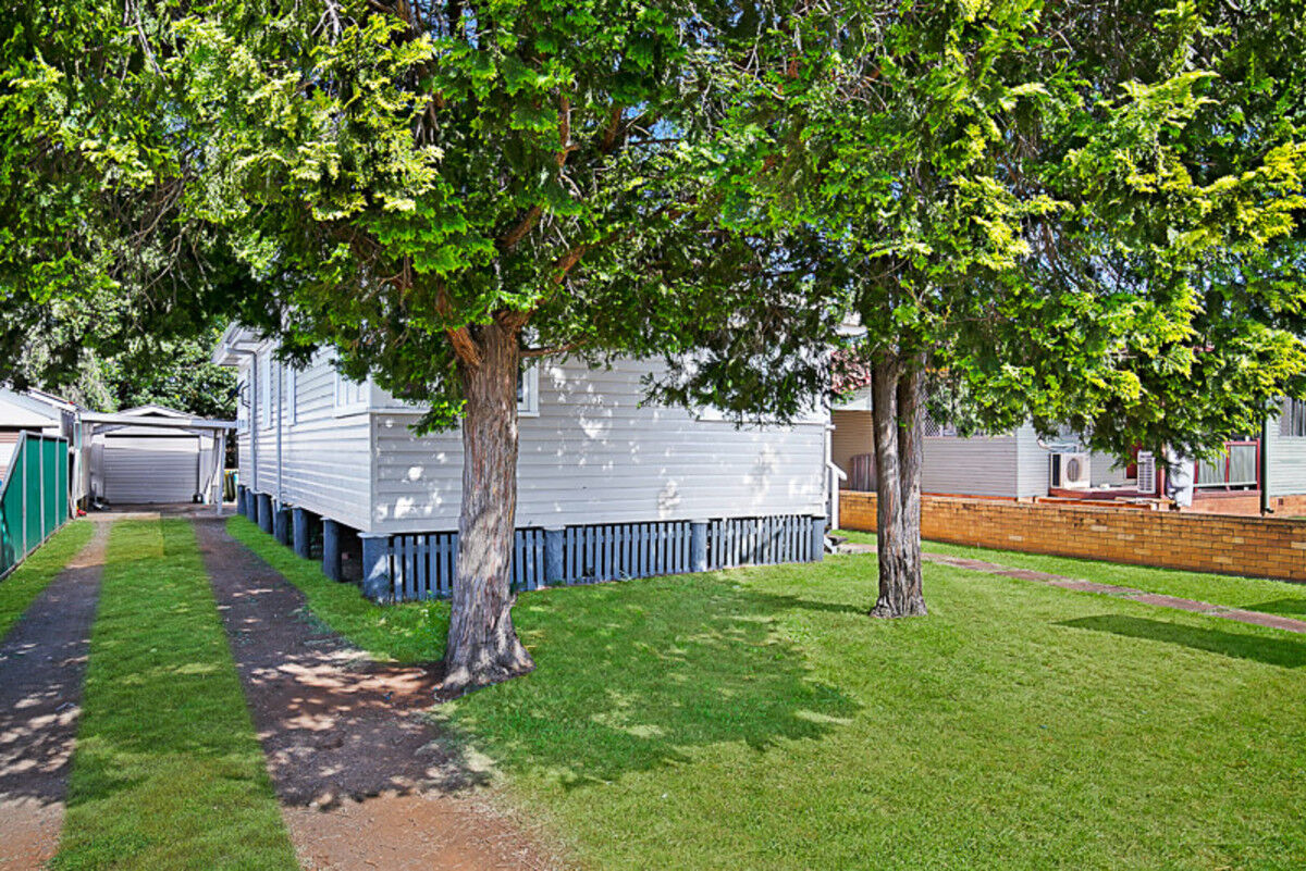 32 Cay Street, Newtown QLD 4350, Newtown - Thumbnail 8