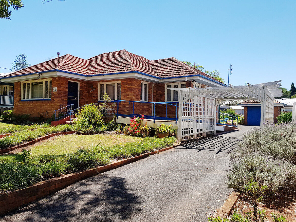 9 ANZAC Avenue, Newtown QLD 4350, Newtown - Thumbnail 2