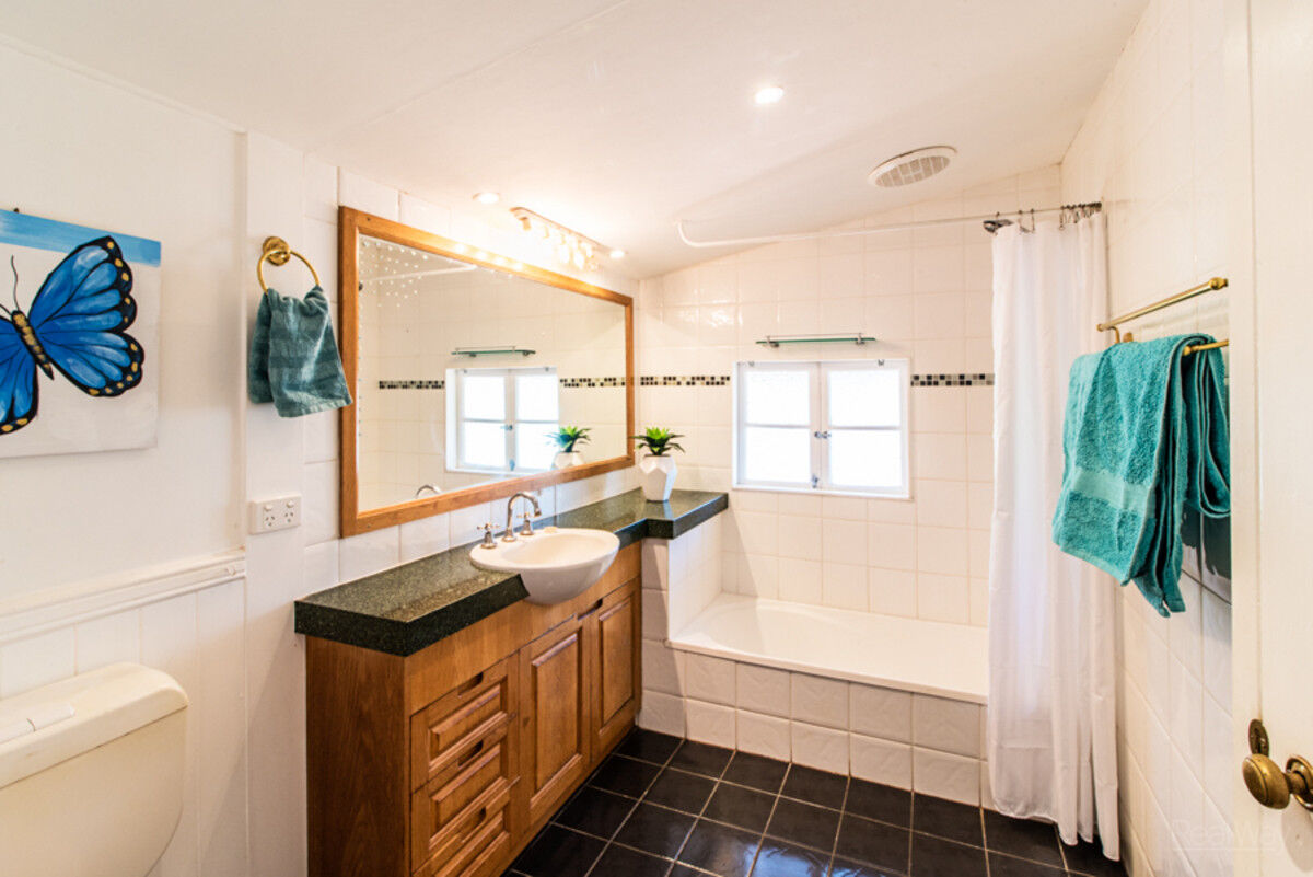 4 Walton Street, NORTH TOOWOOMBA QLD 4350, North Toowoomba - Thumbnail 7