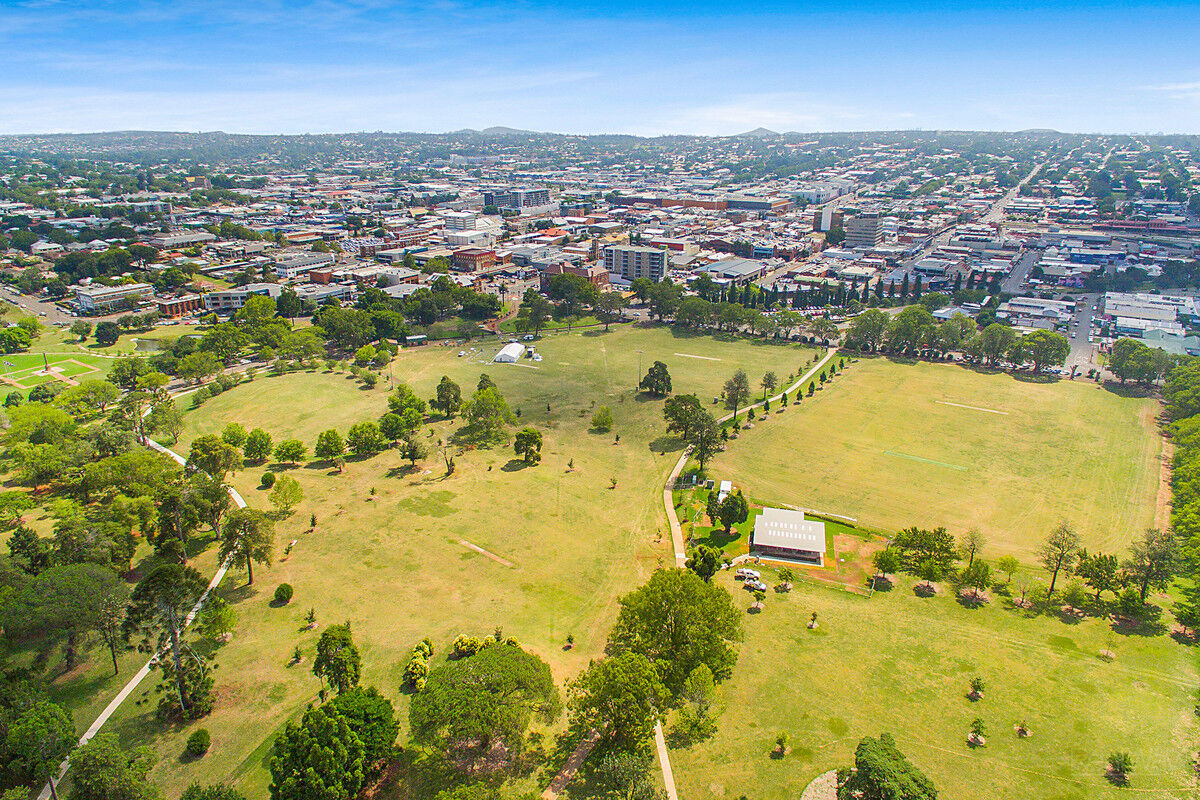 164 North Street, North Toowoomba QLD 4350, North Toowoomba - Thumbnail 5