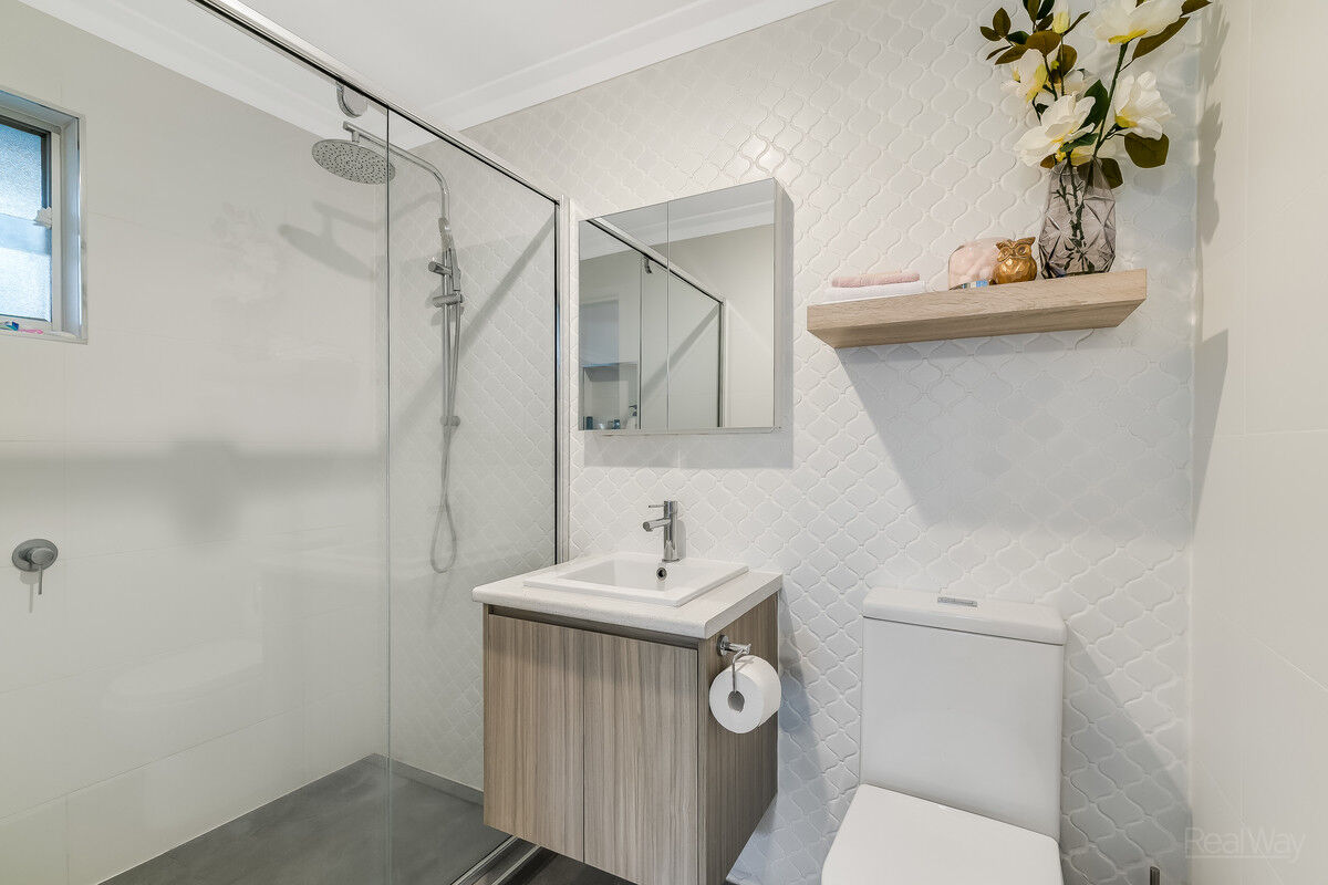 6 Sardon Street, Centenary Heights QLD 4350, Centenary Heights - Thumbnail 8