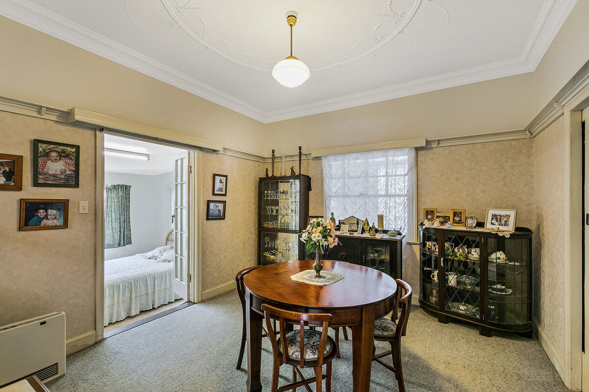 43 Bridge Street, Mount Lofty QLD 4350, Mount Lofty - Thumbnail 2