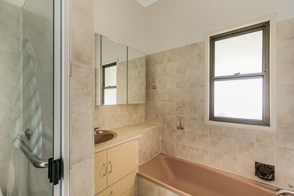 43 Bridge Street, Mount Lofty QLD 4350, Mount Lofty - Thumbnail 8