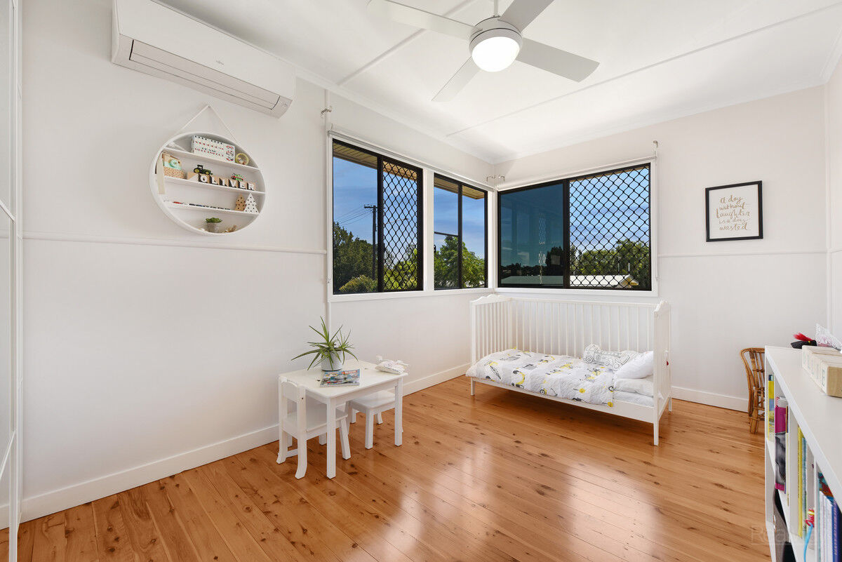 14 Hanlon Street, Newtown QLD 4350, Newtown - Thumbnail 7
