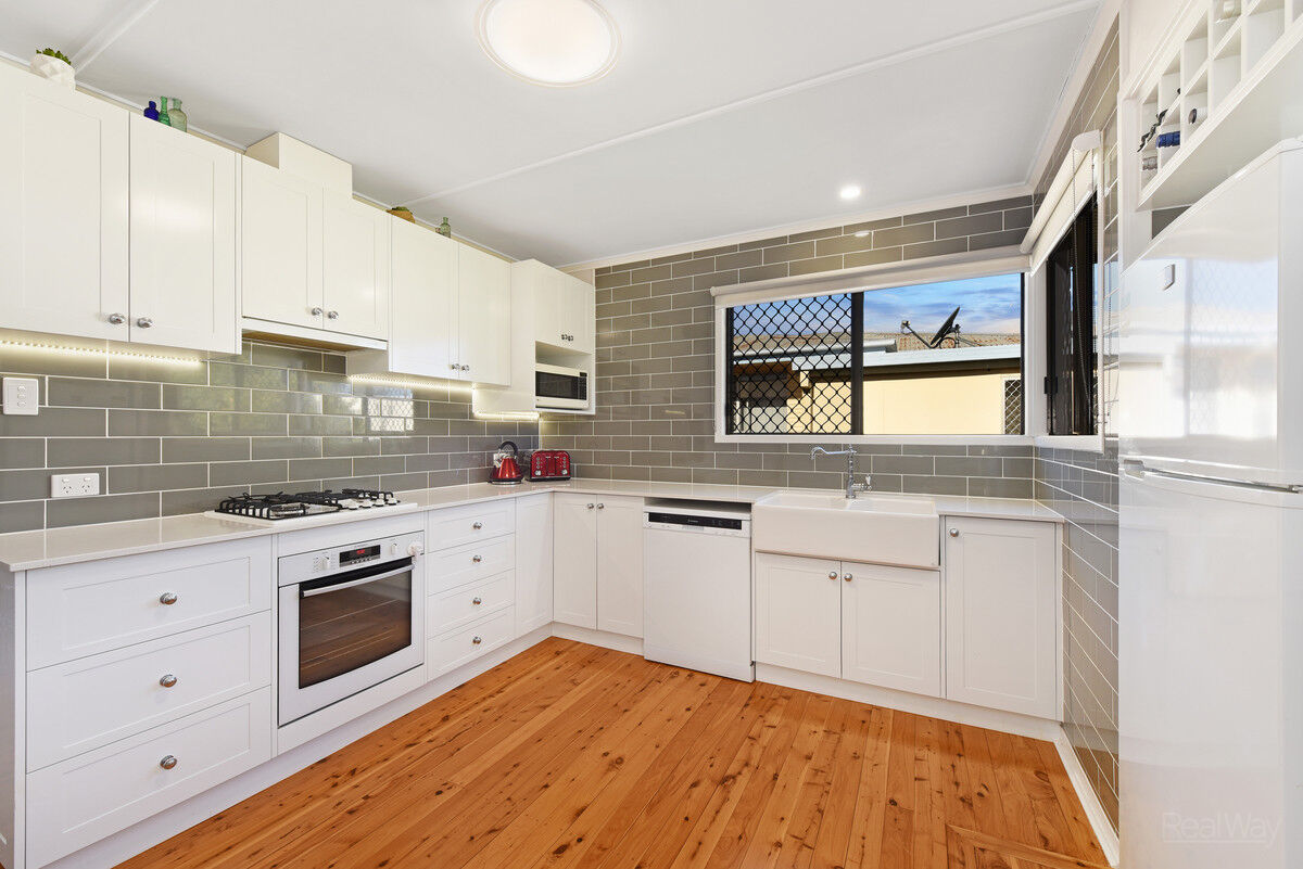14 Hanlon Street, Newtown QLD 4350, Newtown - Thumbnail 2