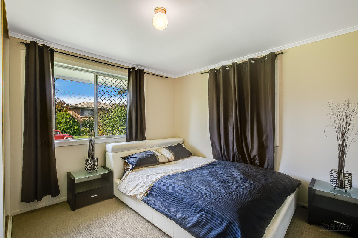 16 Gloucester Crescent, Darling Heights QLD 4350, Darling Heights - Thumbnail 6