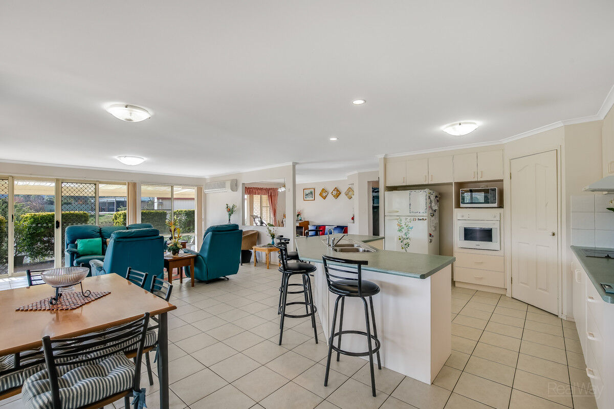 11 Hazelmere Court, Hodgson Vale QLD 4352, Hodgson Vale - Thumbnail 2
