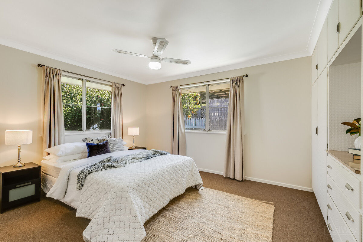 6 Erbacher Street, CENTENARY HEIGHTS QLD 4350, Centenary Heights - Thumbnail 8