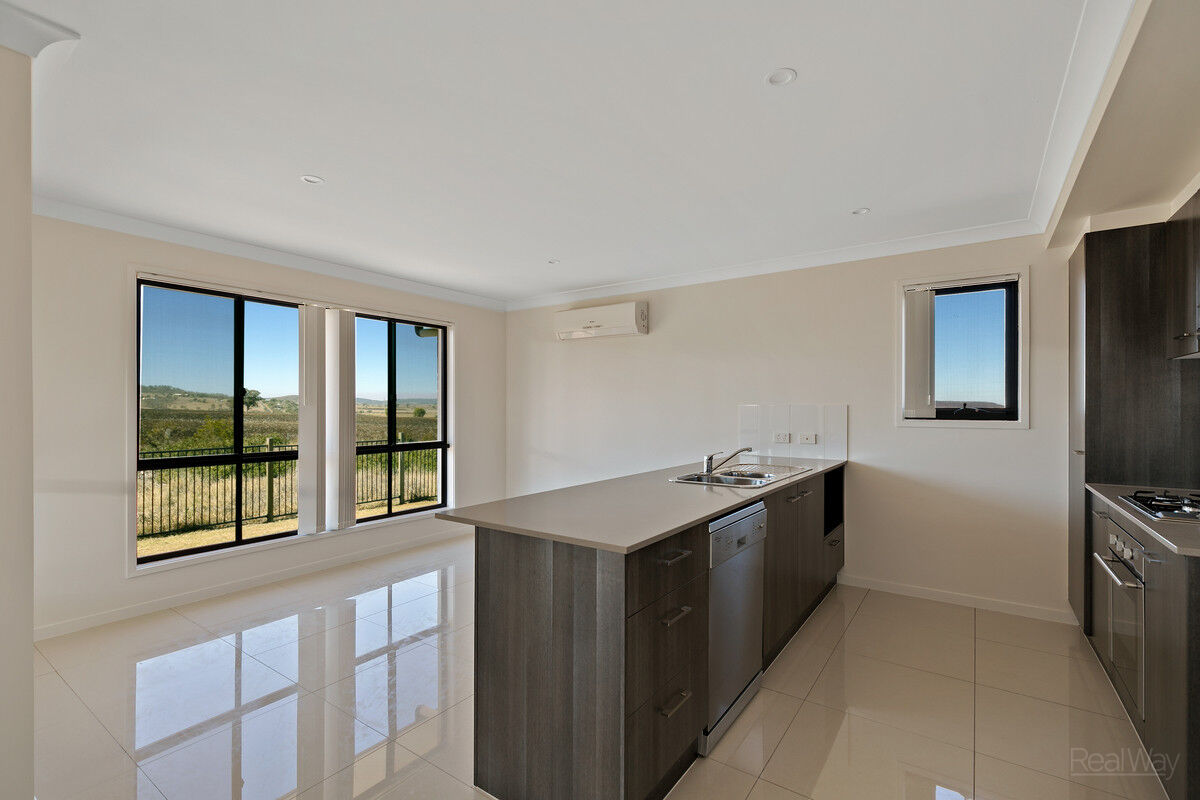 2 Kensei Street, Wyreema QLD 4352, Wyreema - Thumbnail 5