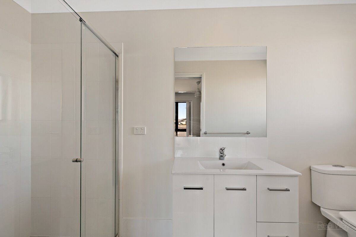 2 Kensei Street, Wyreema QLD 4352, Wyreema - Thumbnail 7