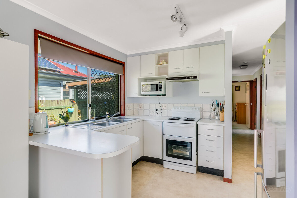 21 Hume Street, North Toowoomba QLD 4350, North Toowoomba - Thumbnail 3