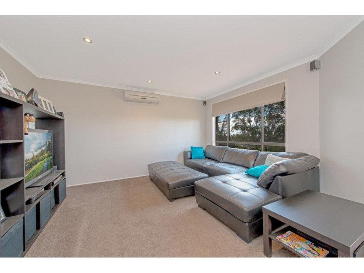 11 Linora Drive, Gowrie Mountain QLD 4350, Gowrie Mountain - Thumbnail 5