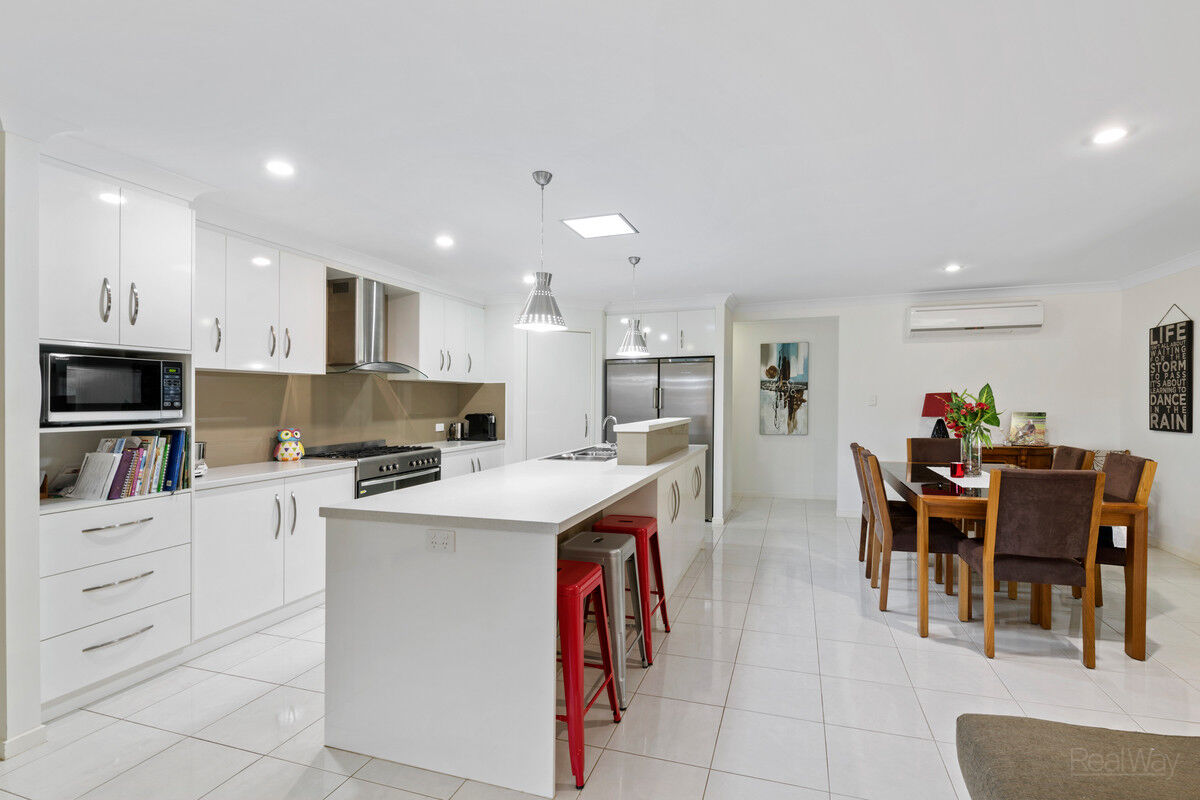 12 Kimdonn Drive, Withcott QLD 4352, Withcott - Thumbnail 4