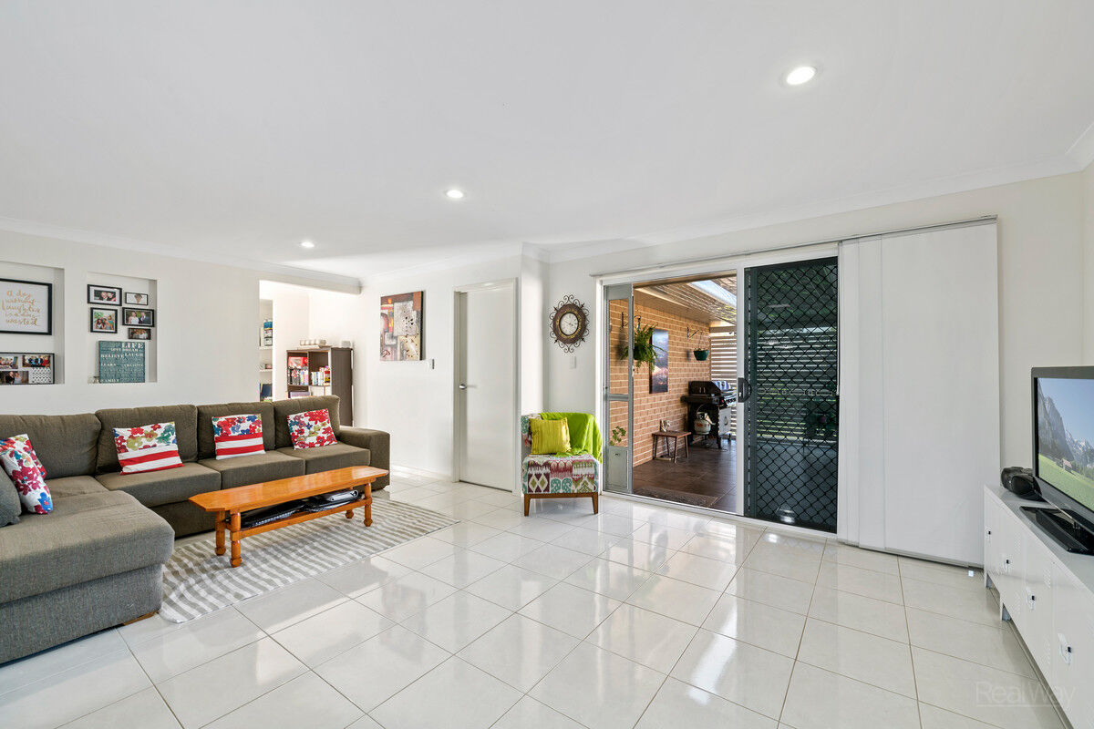 12 Kimdonn Drive, Withcott QLD 4352, Withcott - Thumbnail 8