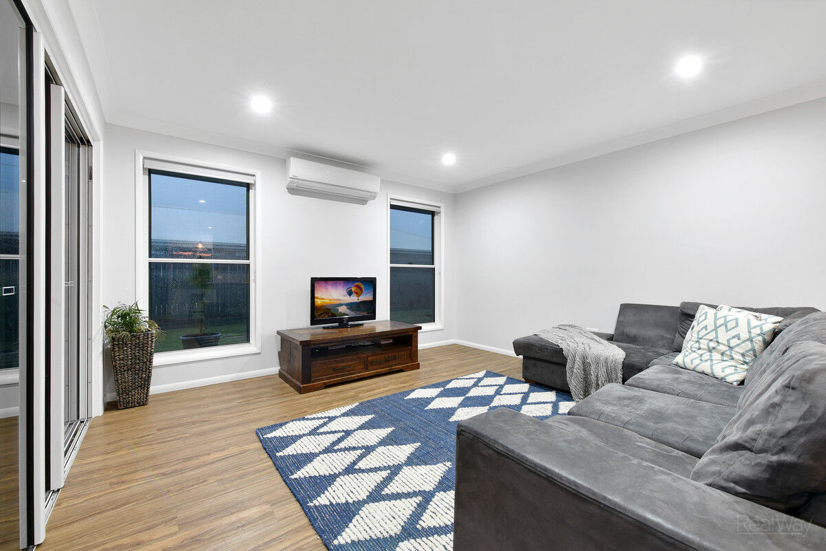 54 Entabeni Drive, Kearneys Spring QLD 4350, Kearneys Spring - Thumbnail 4