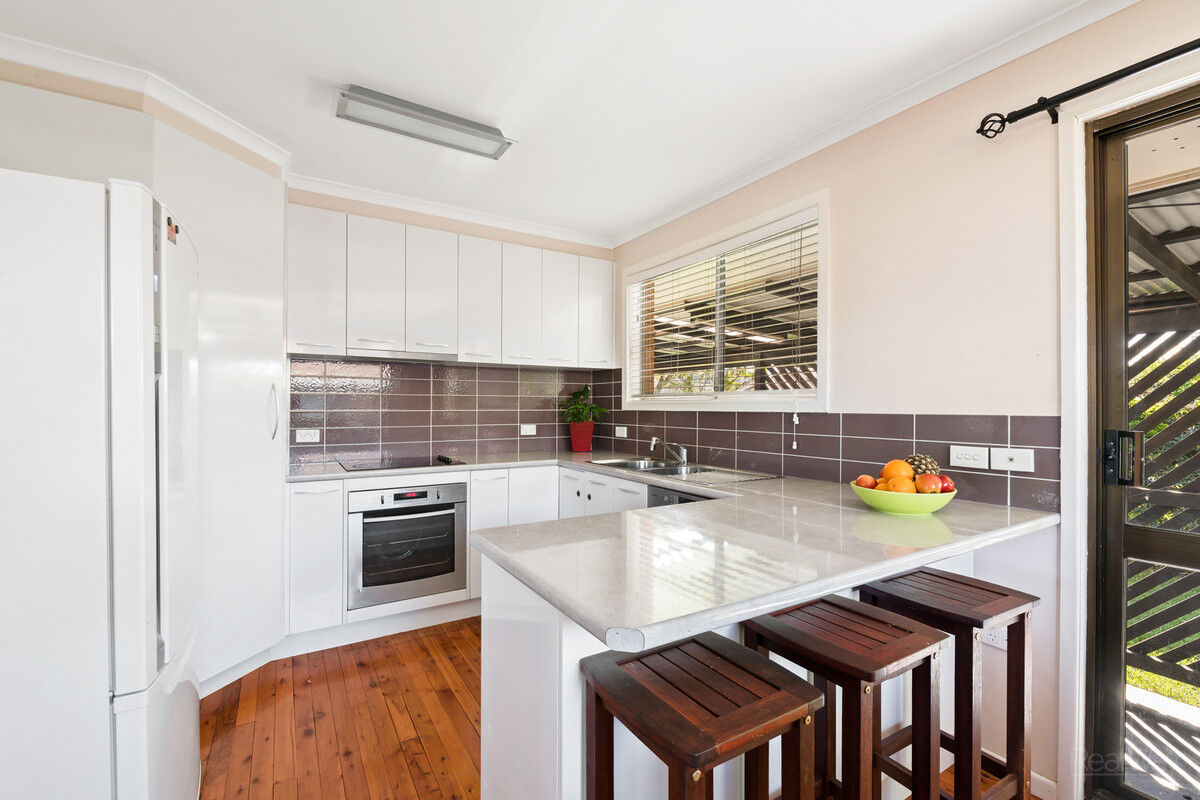 15 Chilla Street, Harristown QLD 4350, Harristown - Thumbnail 2