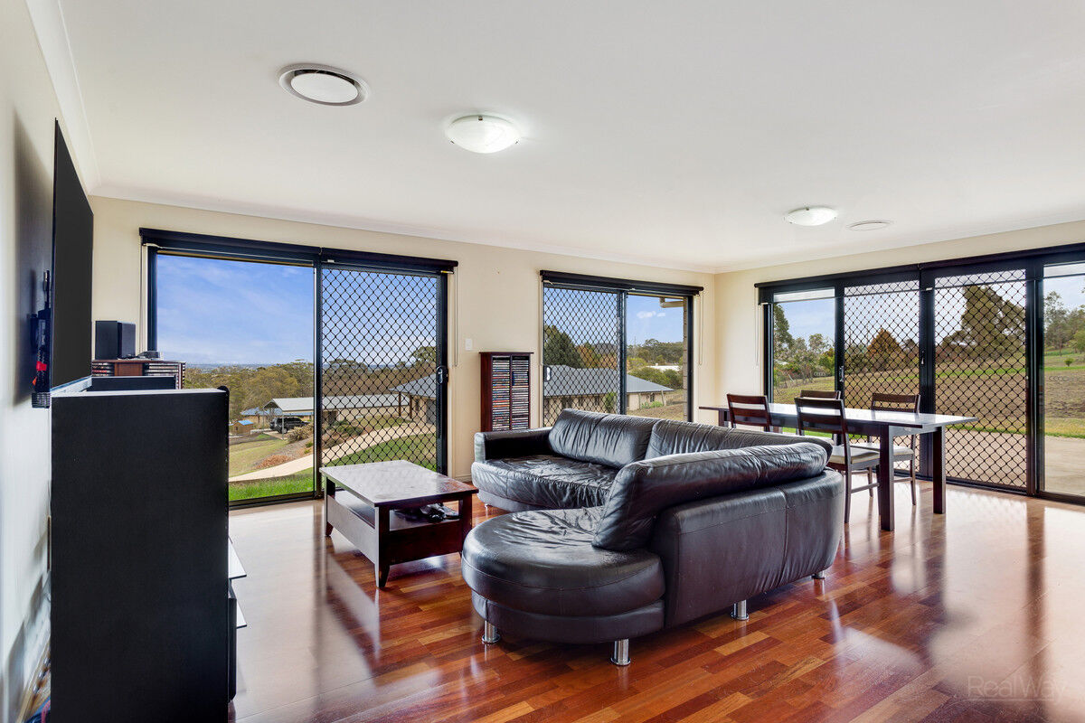 23 Hamblin Court, Mount Rascal QLD 4350, Mount Rascal - Thumbnail 4